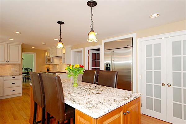 35 Sanderson Road Lexington, MA 02420 - Photo 11 of 30 Gallery Image 11