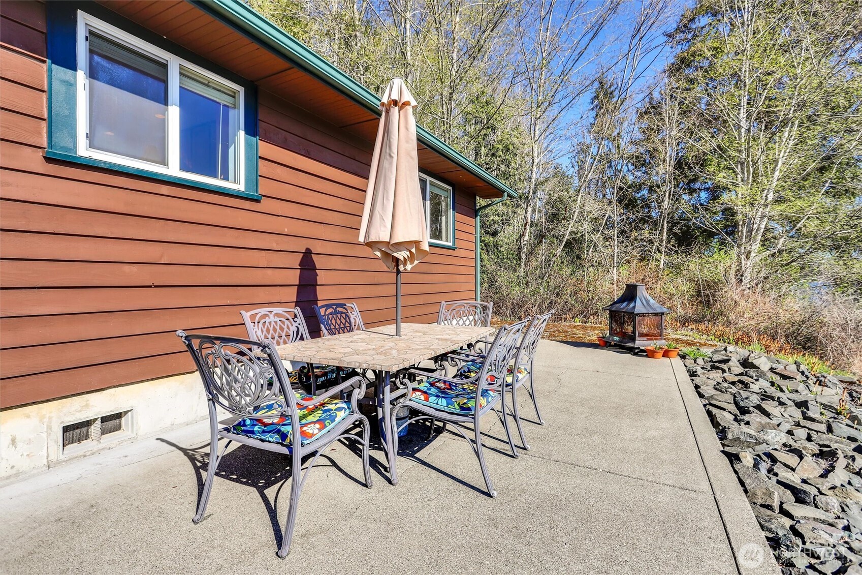 730 East North Bay Road Allyn, WA 98524 - Photo 21 of 26