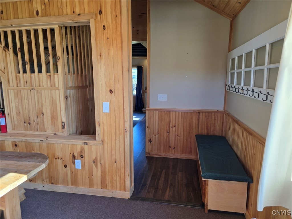 594 Wapoos Path Elbridge, NY 13080 - Photo 11 of 50