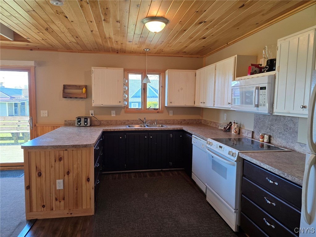 594 Wapoos Path Elbridge, NY 13080 - Photo 14 of 50