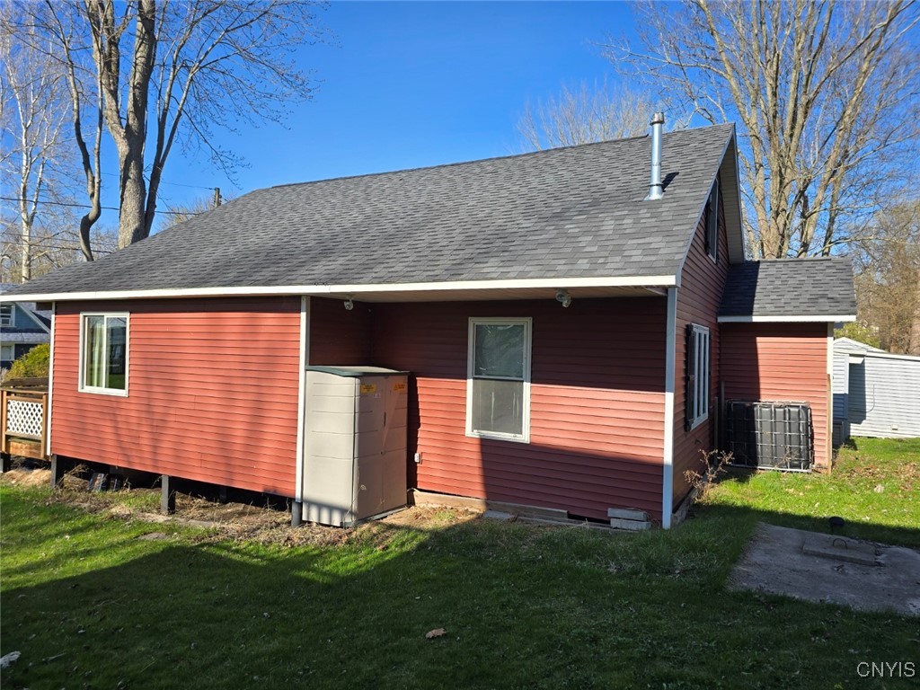 594 Wapoos Path Elbridge, NY 13080 - Photo 5 of 50