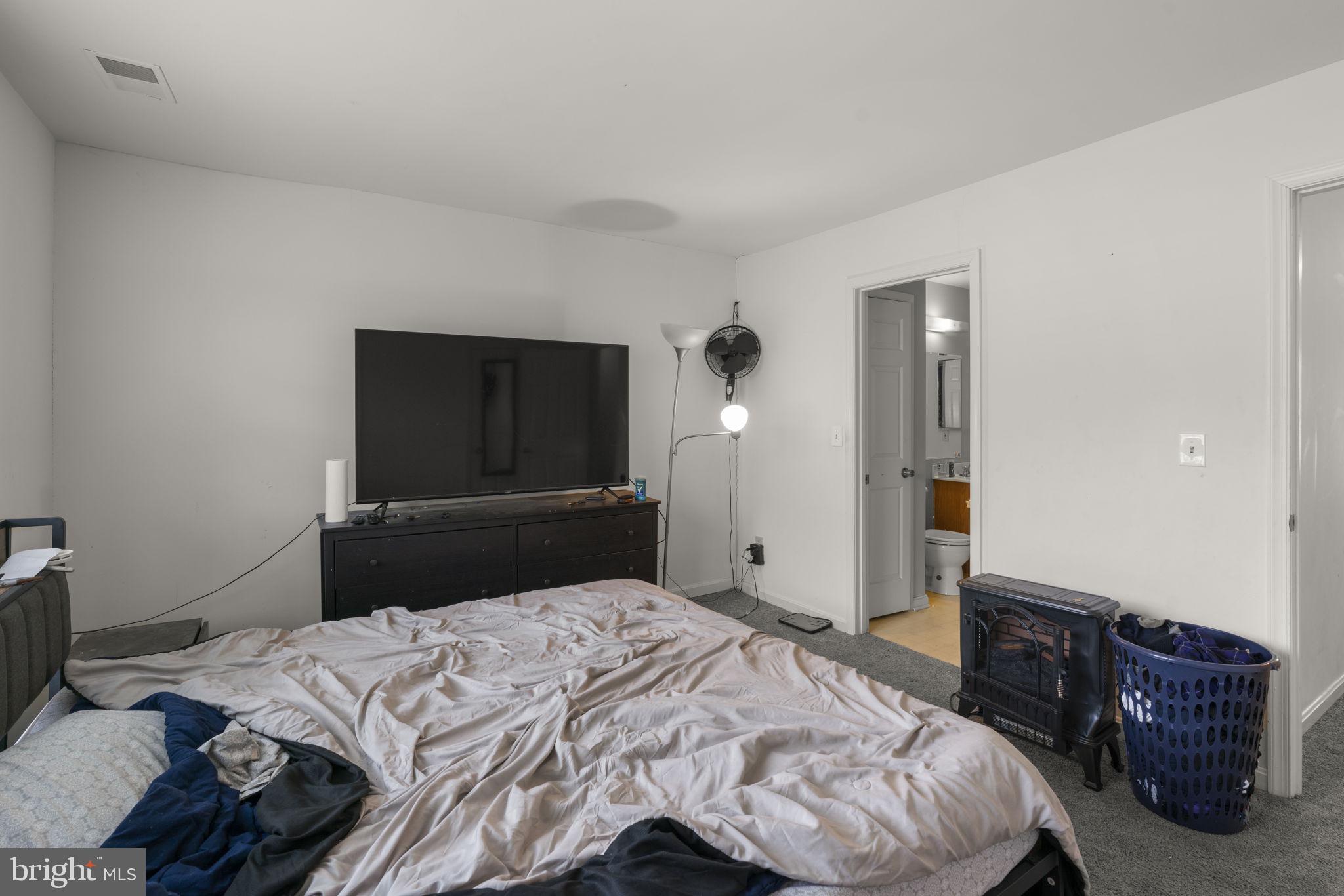 4008 Cutty Sark Road Middle River, MD 21220 - Photo 15 of 32