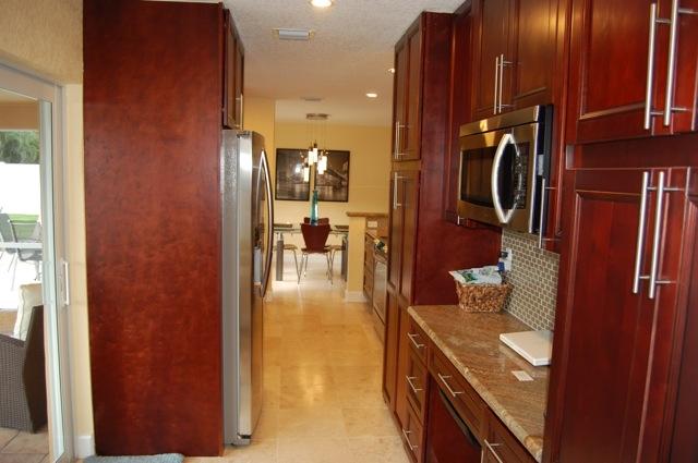 3376 Northwest 25th Terrace Boca Raton, FL 33434 - Photo 8 of 24 Kitchen