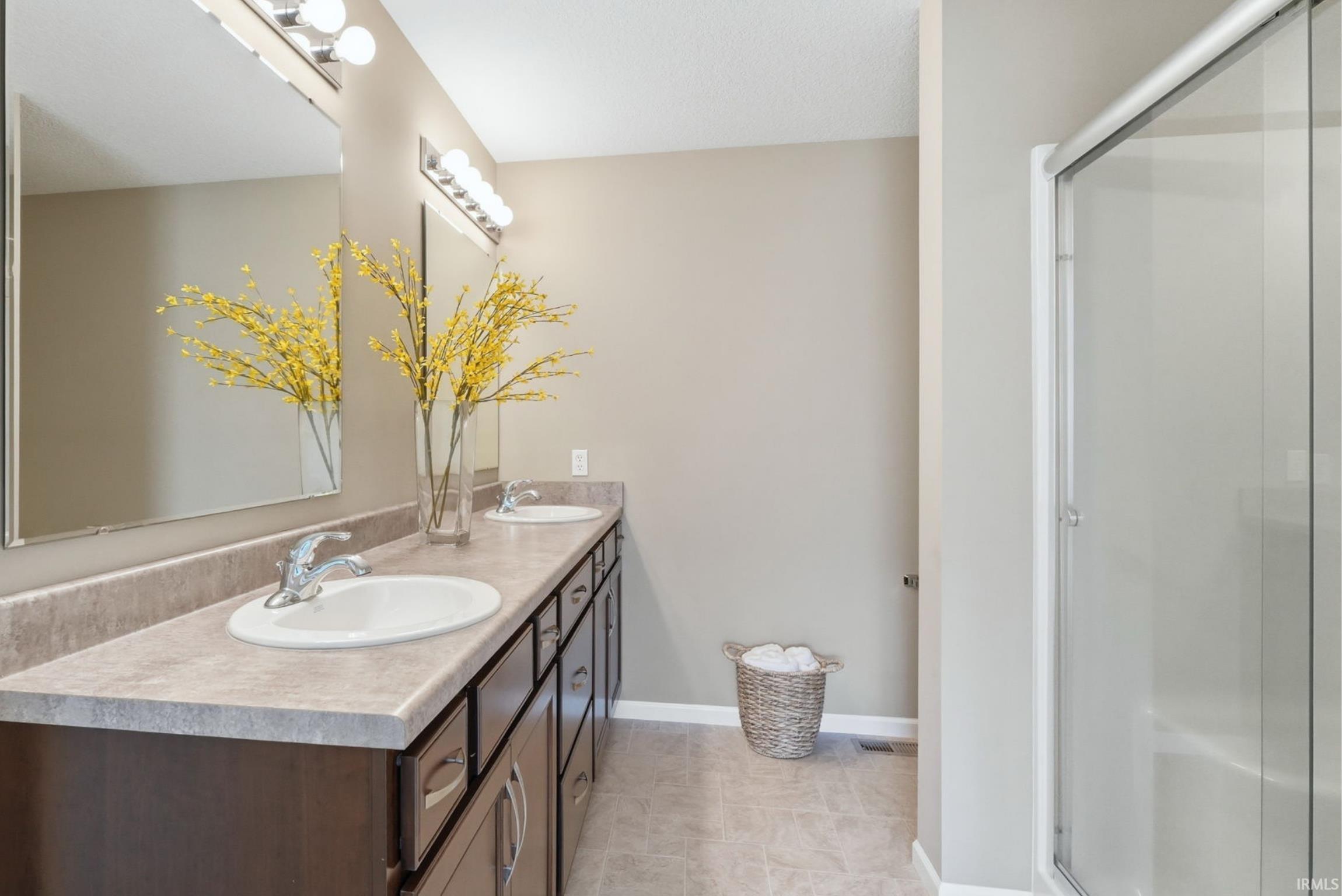 1804 Cymbeline Court Fort Wayne, IN 46818 - Photo 21 of 35