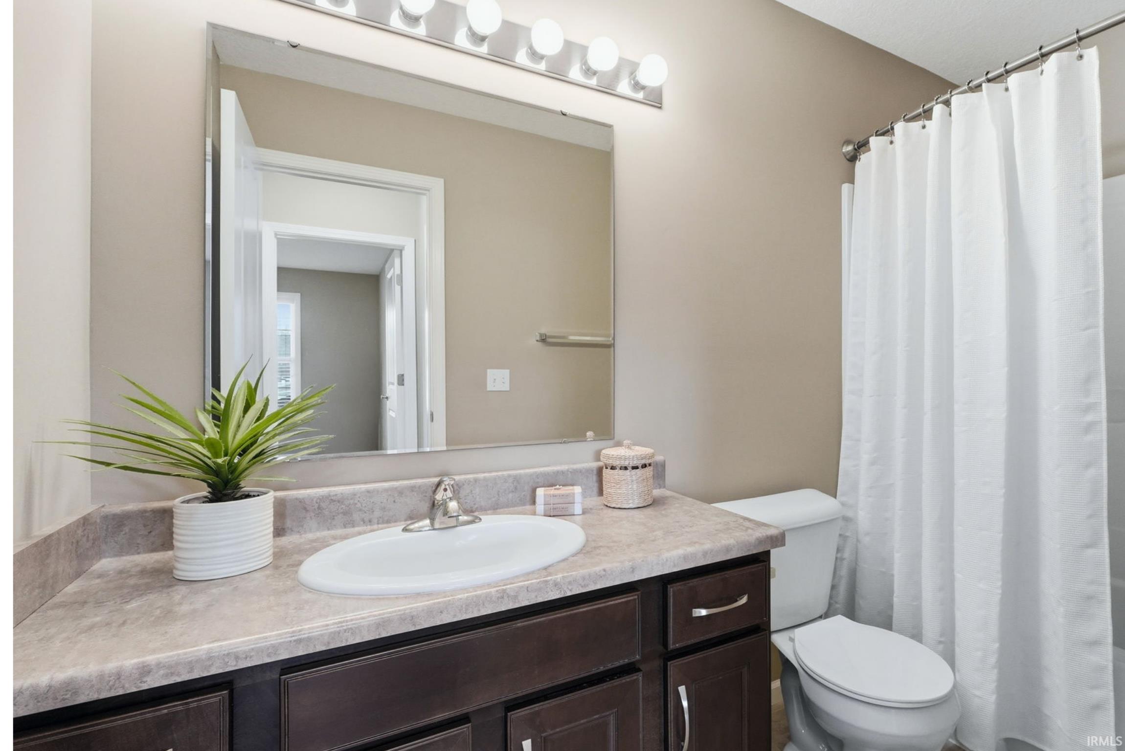 1804 Cymbeline Court Fort Wayne, IN 46818 - Photo 28 of 35
