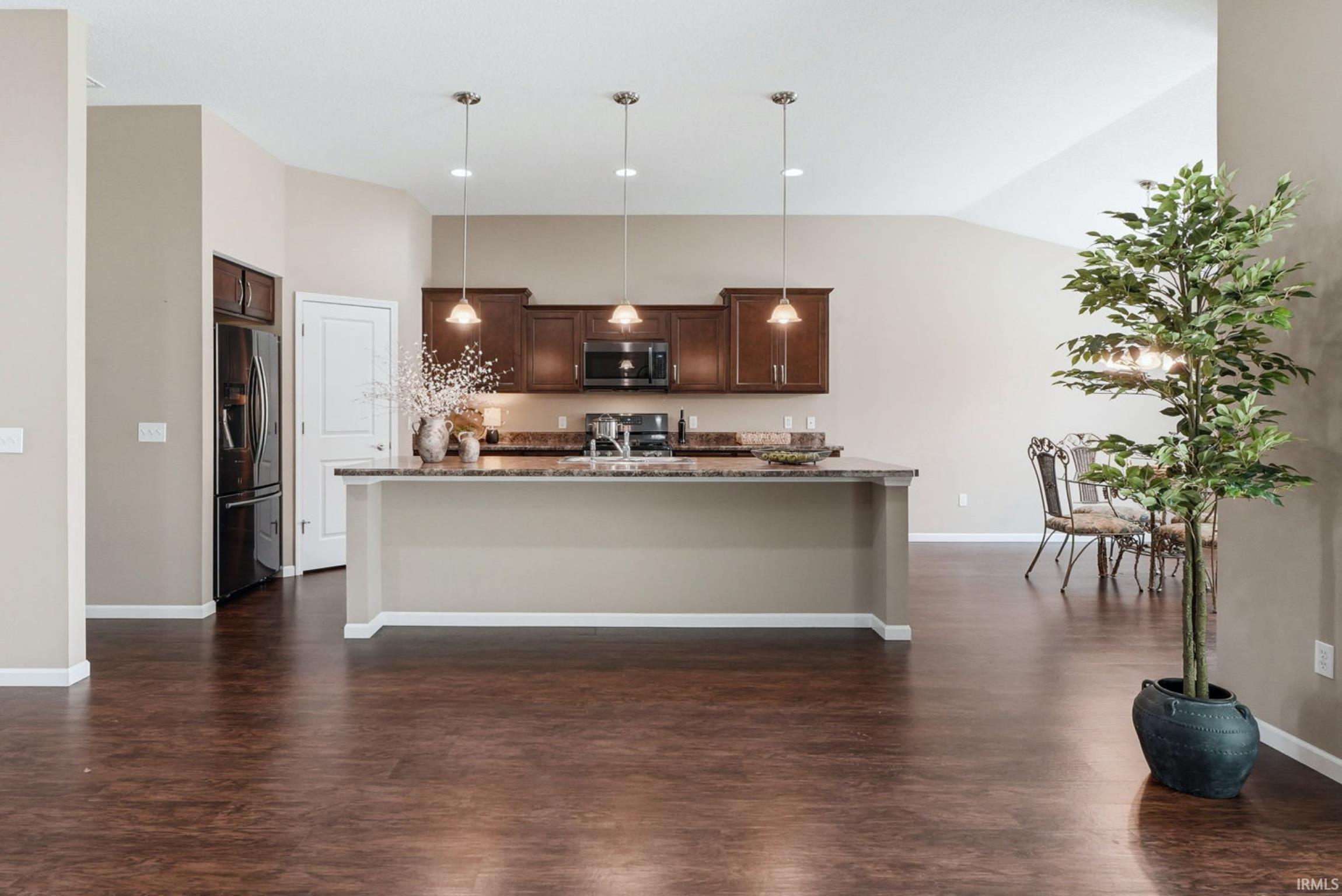 1804 Cymbeline Court Fort Wayne, IN 46818 - Photo 10 of 35
