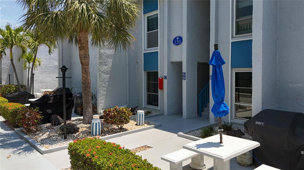 230 Medallion Boulevard, Unit G Madeira Beach, FL 33708 - Photo 7 of 38