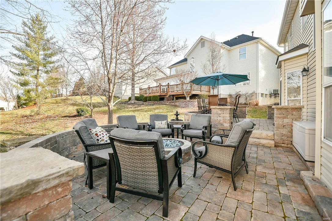 1277 Arbor Bluff Circle Ballwin, MO 63021 - Photo 12 of 46