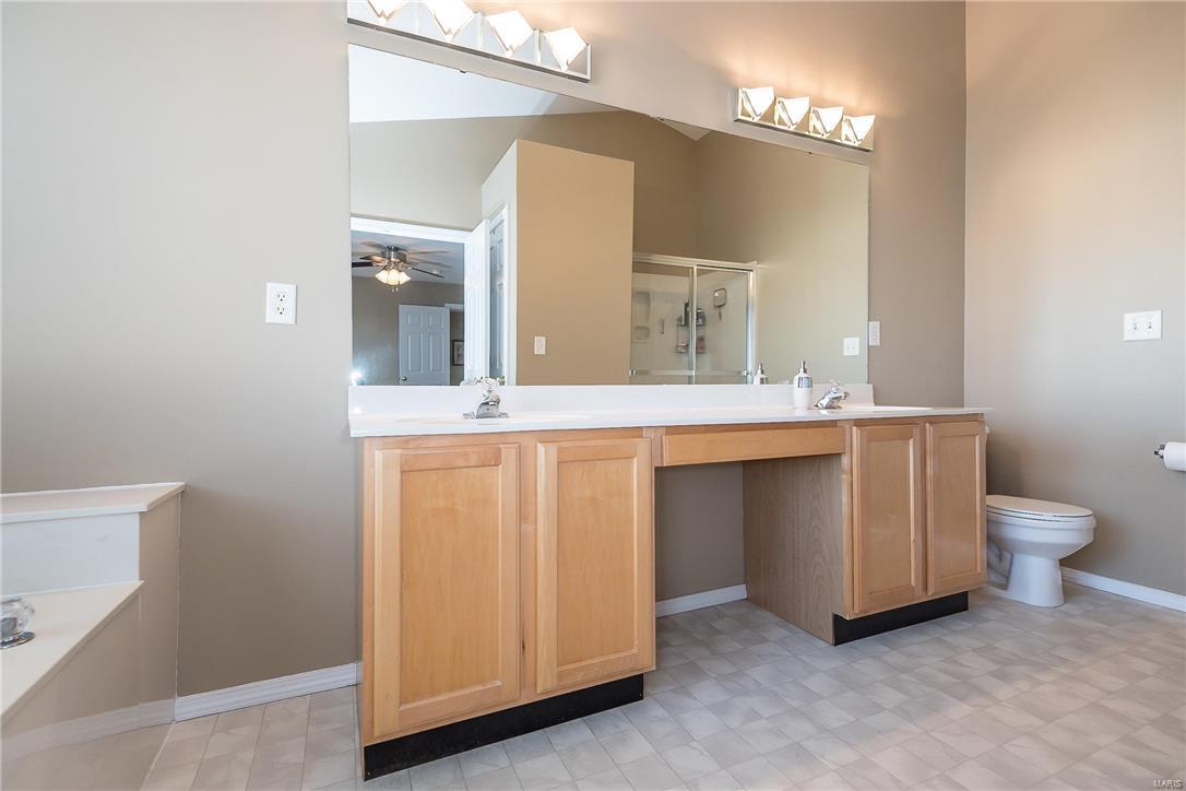 1277 Arbor Bluff Circle Ballwin, MO 63021 - Photo 29 of 46