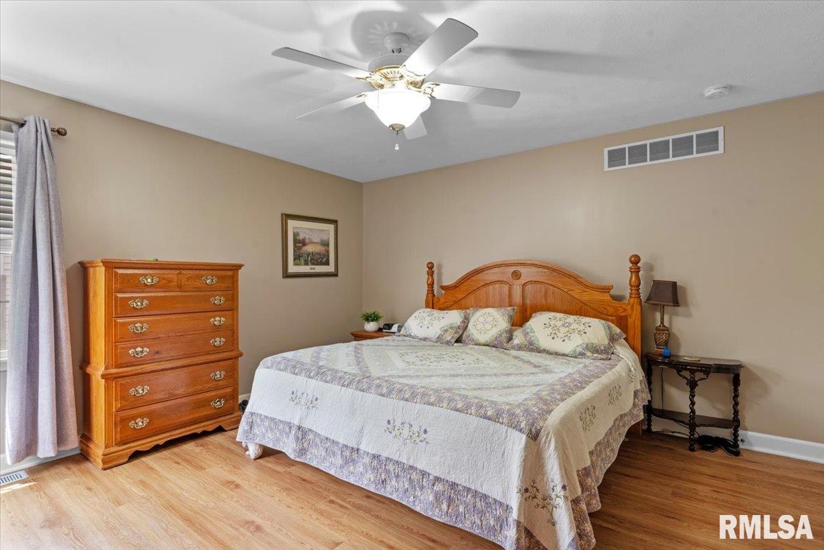 5316 Manhattan Drive Springfield, IL 62711 - Photo 20 of 45 Gallery Image 20