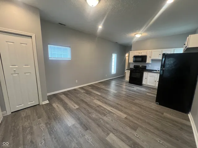 $1,250 | 2522 North Harding Street, Indianapolis, IN 46208