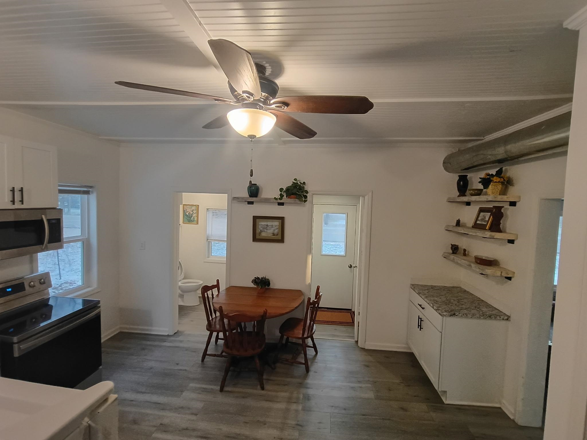 N517 County Rd K Waupaca, WI 54981 - Photo 11 of 12