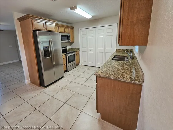 $1,675 | 501 Briar Glen Road, Lake Placid, FL 33852