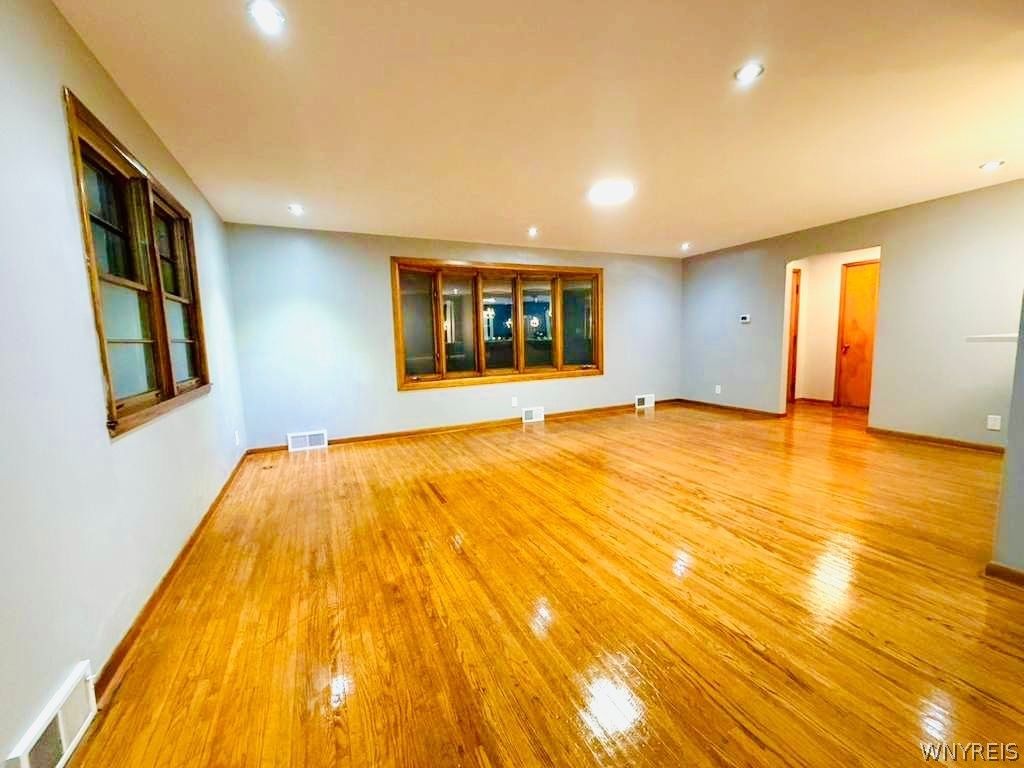 2791 North Forest Road Amherst, NY 14228 - Photo 4 of 14