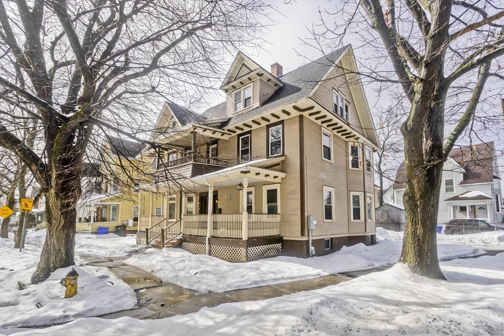 148 Yale Street Springfield, MA 01109 - Photo 1 of 37 Gallery Image 1