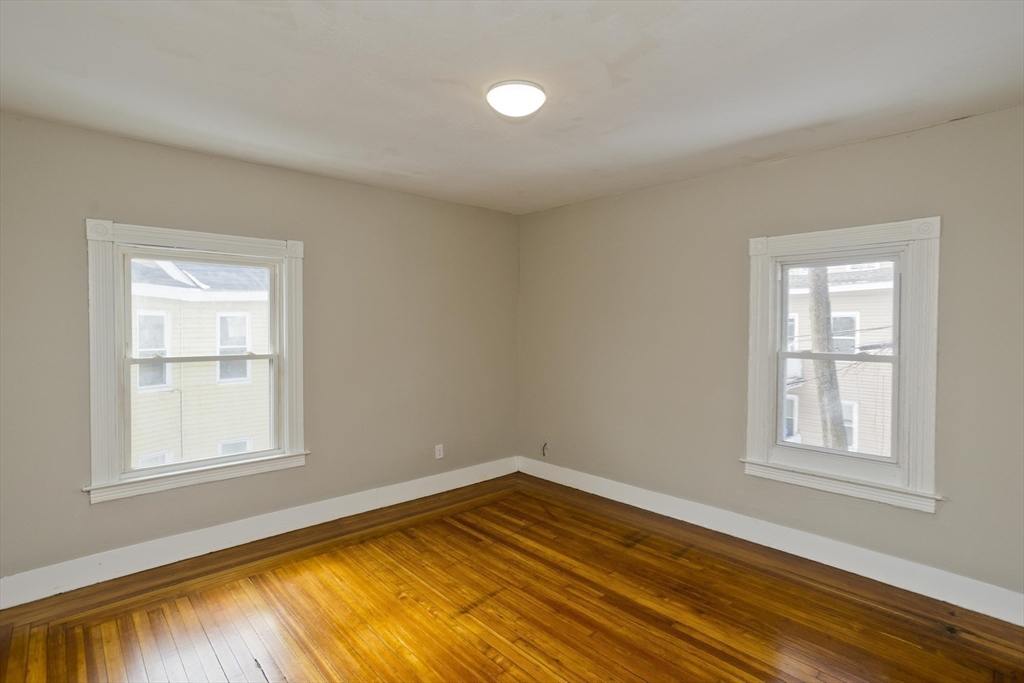 148 Yale Street Springfield, MA 01109 - Photo 30 of 37 Gallery Image 30