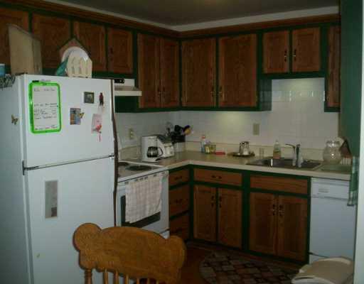136 Williams Road Butler, PA 16001 - Photo 3 of 8 Kitchen.