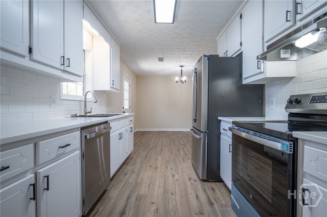 248 Highland Estates Commerce, GA 30529 - Photo 16 of 44