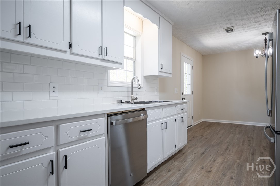 248 Highland Estates Commerce, GA 30529 - Photo 17 of 44