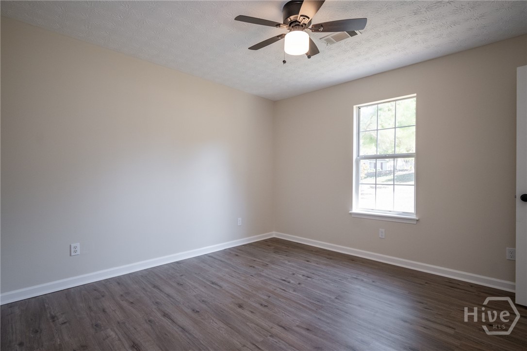 248 Highland Estates Commerce, GA 30529 - Photo 30 of 44