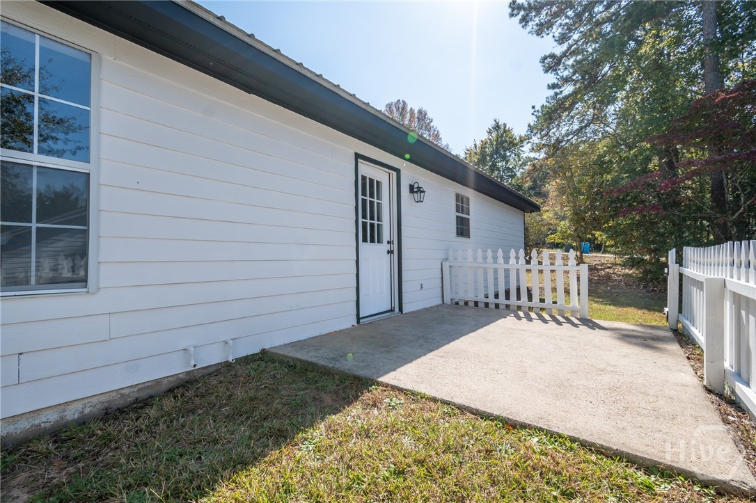 248 Highland Estates Commerce, GA 30529 - Photo 41 of 44