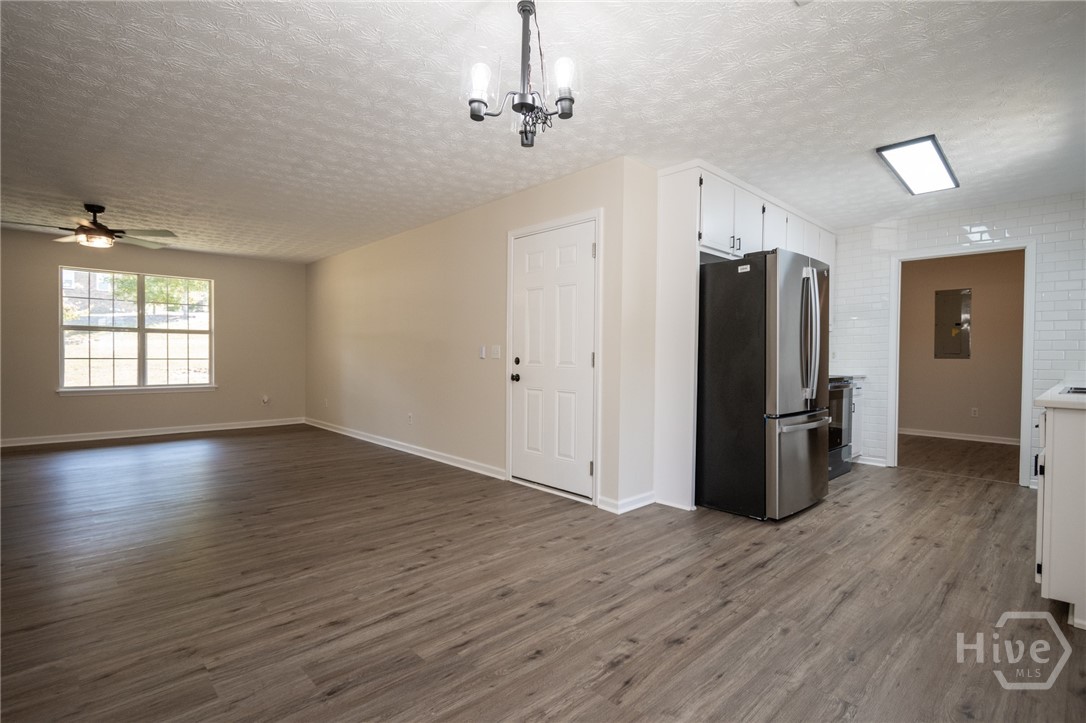 248 Highland Estates Commerce, GA 30529 - Photo 10 of 44