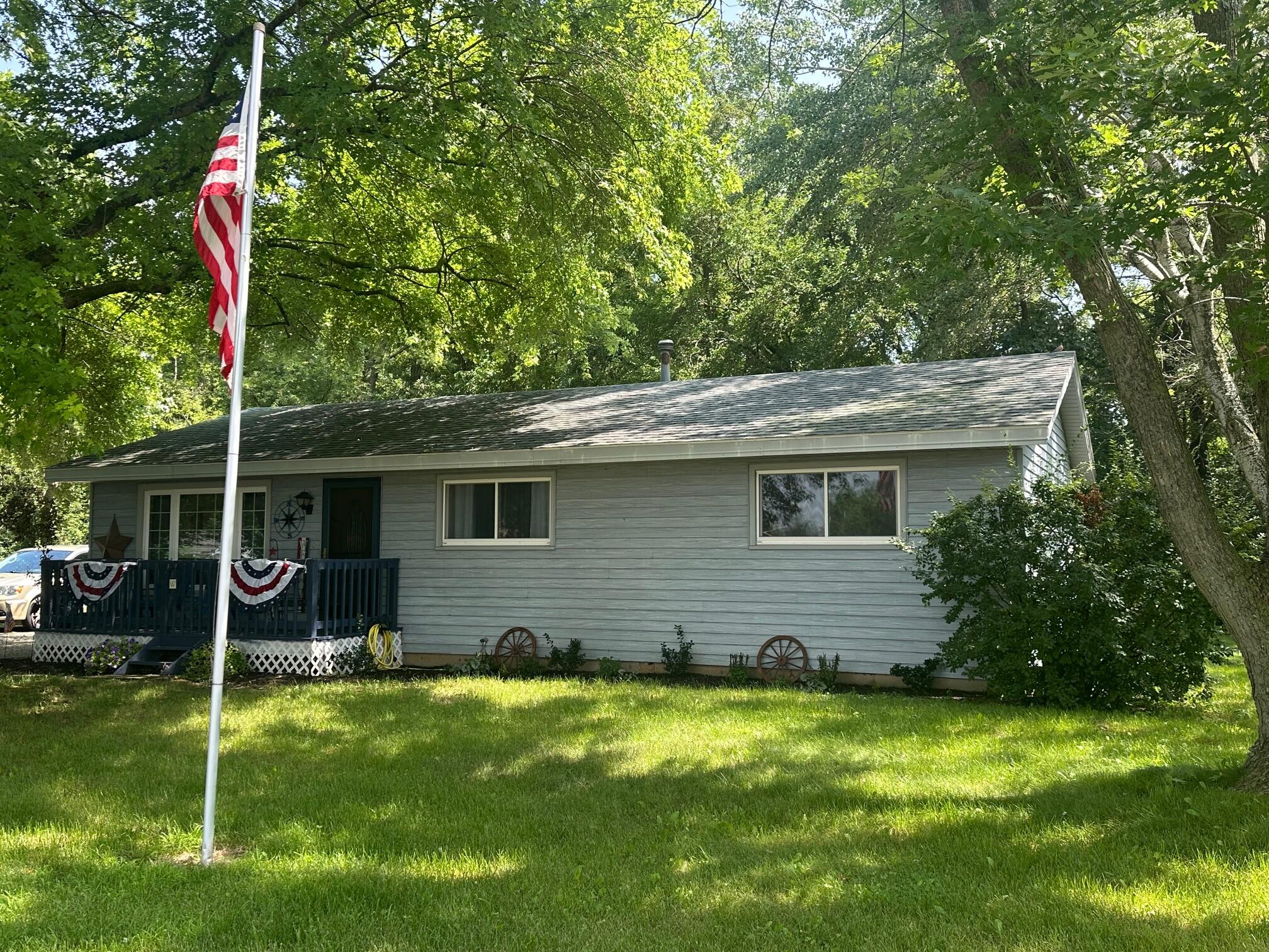 310 Southeastern Court Genoa City, WI 53128 - Photo 1 of 1 Front 2