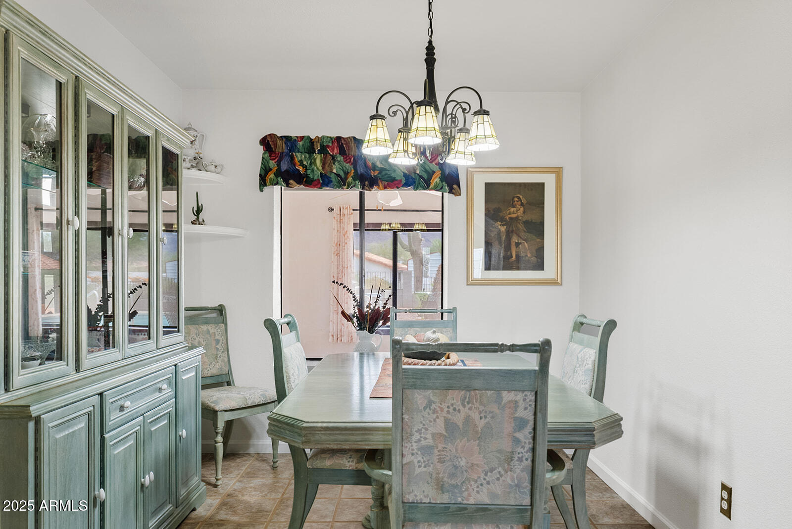 75 North Val Vista Road Apache Junction, AZ 85119 - Photo 17 of 39 a view of a dining room with furniture and chandelier