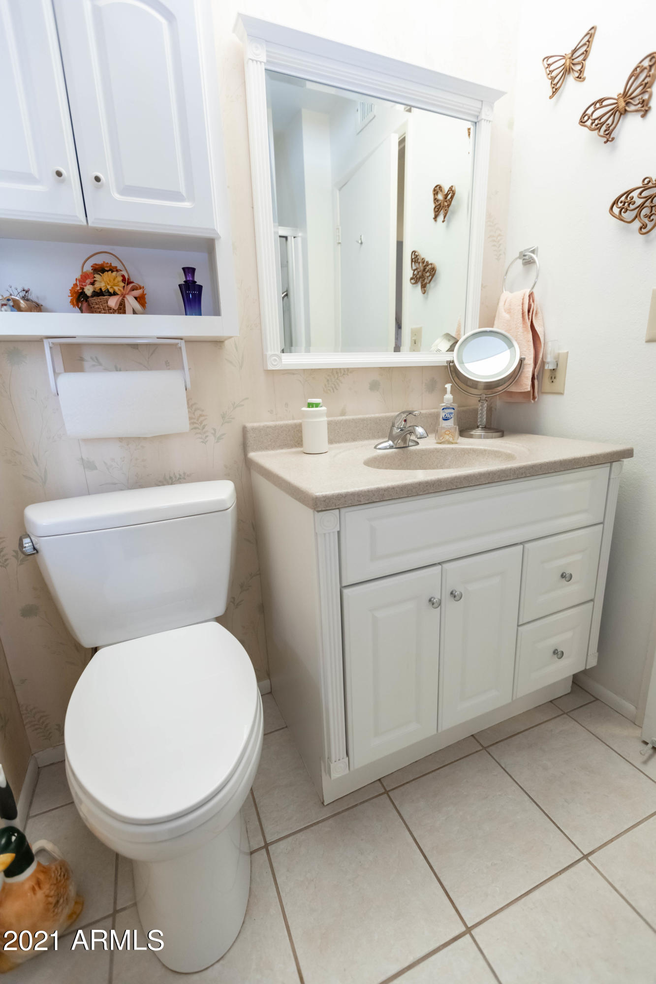 10207 West Royal Oak Road Sun City, AZ 85351 - Photo 26 of 38 master bath 2