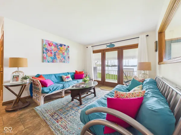 $275,900 | 8746 South Valentine Road, Claypool, IN 46510