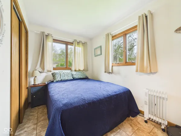 $275,900 | 8746 South Valentine Road, Claypool, IN 46510