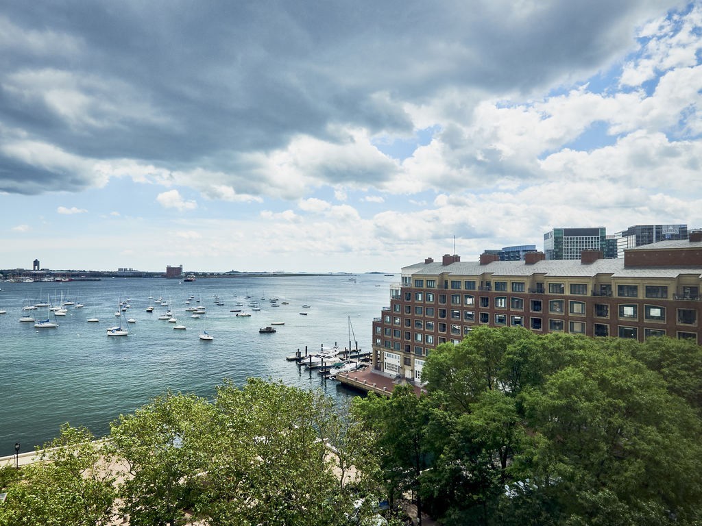 65 East India Row, Unit 9D Boston, MA 02110 - Photo 1 of 34