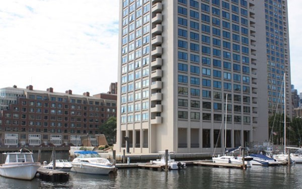 65 East India Row, Unit 9D Boston, MA 02110 - Photo 27 of 34