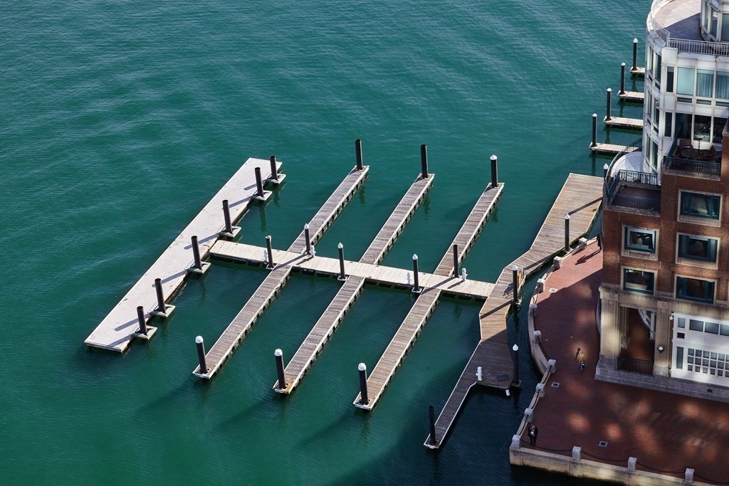 65 East India Row, Unit 9D Boston, MA 02110 - Photo 28 of 34