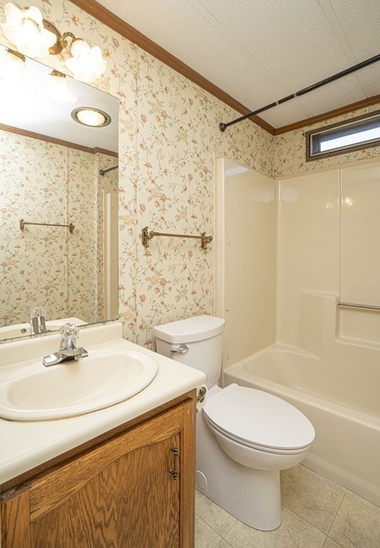 4 Nice Street Raynham, MA 02767 - Photo 21 of 29 Gallery Image 21