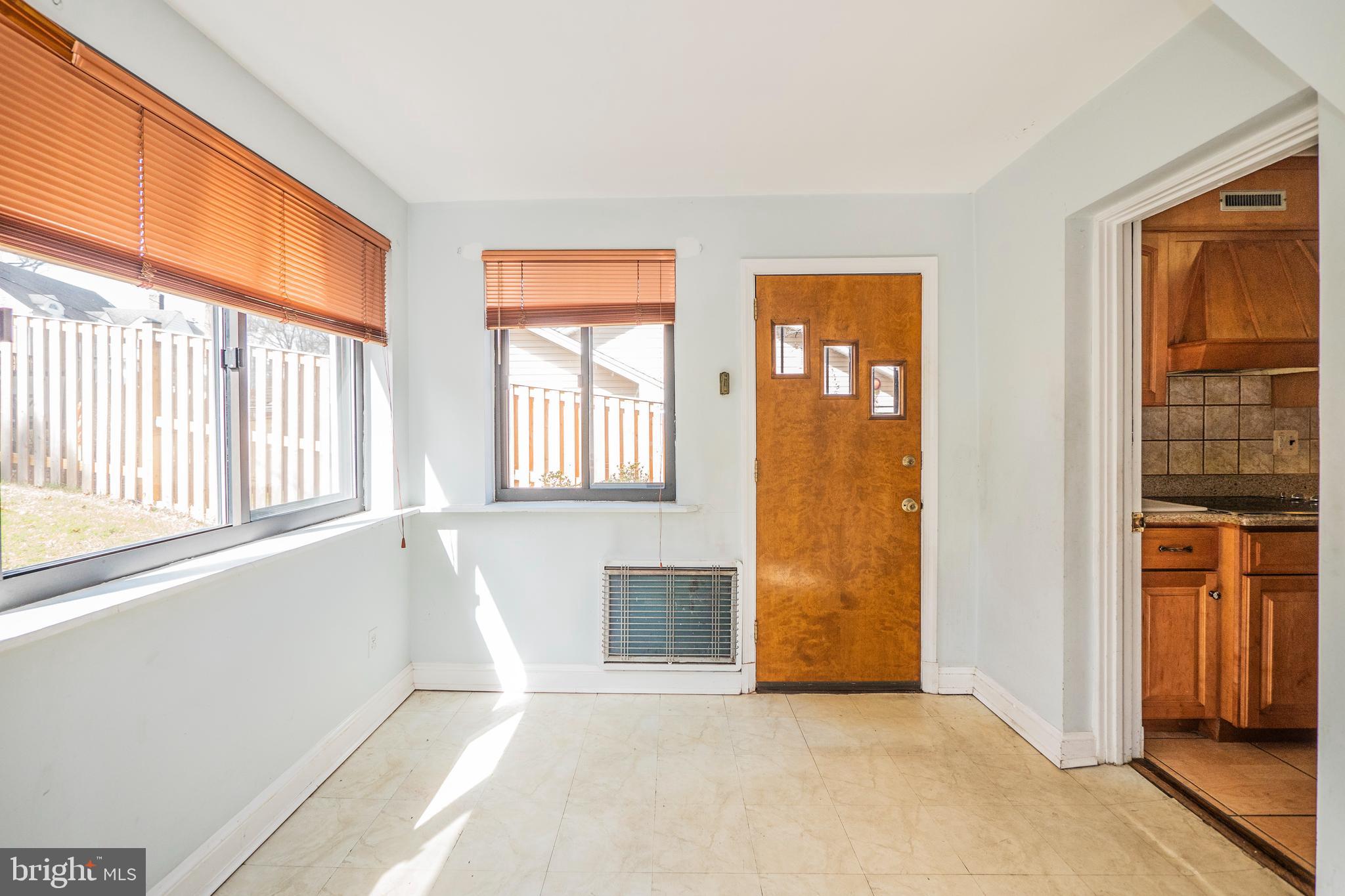 1416 Leegate Road Northwest Washington, DC 20012 - Photo 18 of 66 Sunroom with side exit