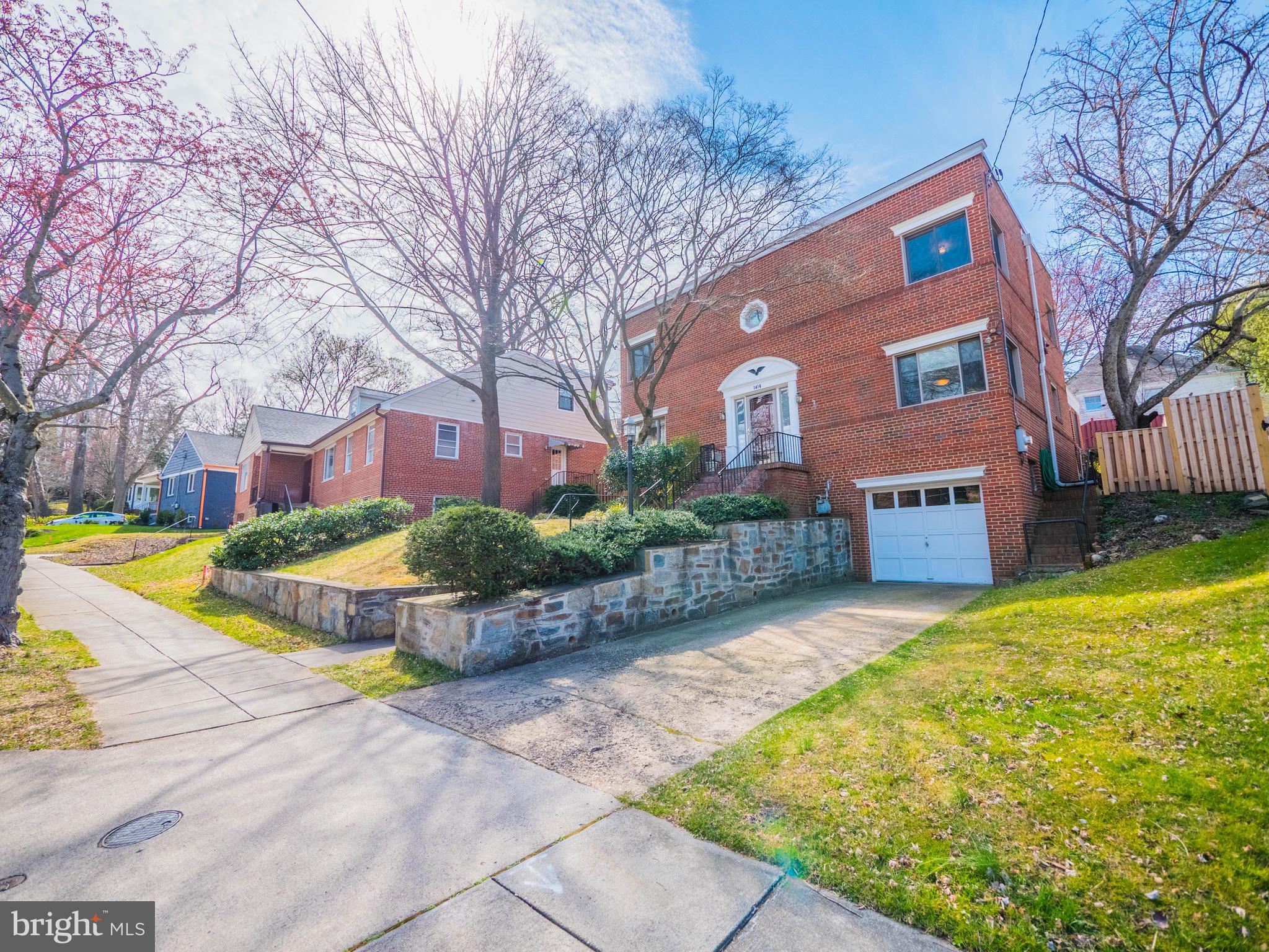 1416 Leegate Road Northwest Washington, DC 20012 - Photo 3 of 66 Gallery Image 3