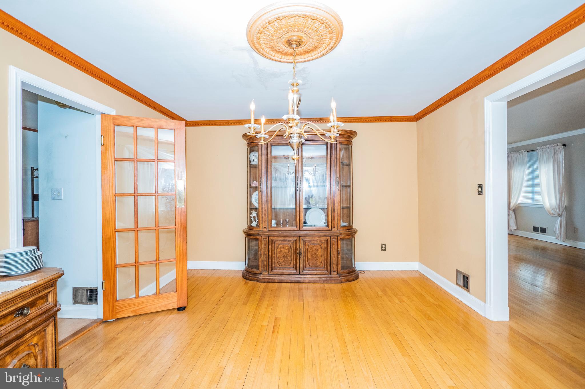 1416 Leegate Road Northwest Washington, DC 20012 - Photo 32 of 66 Dining Room