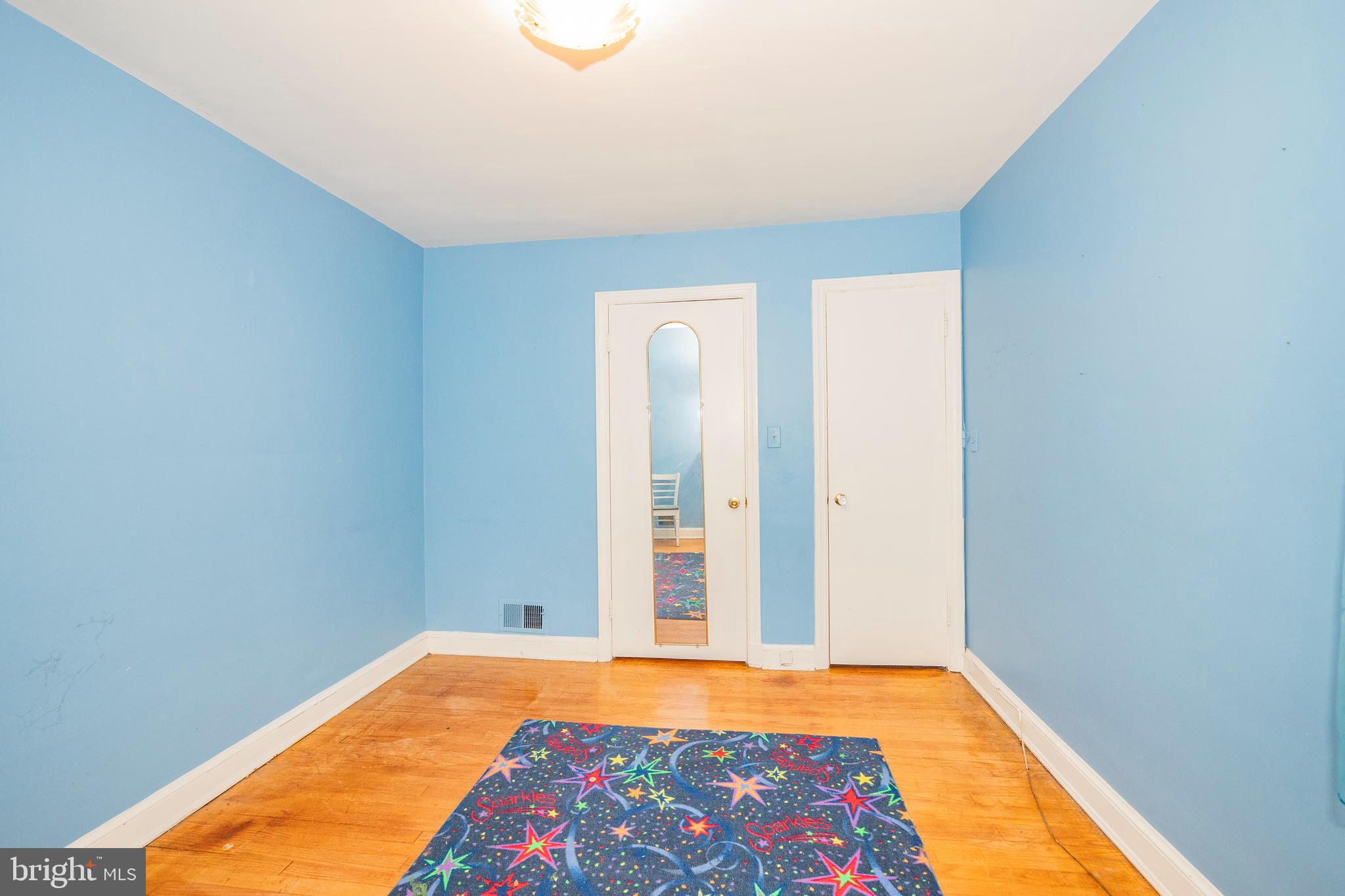 1416 Leegate Road Northwest Washington, DC 20012 - Photo 50 of 66 Bedroom