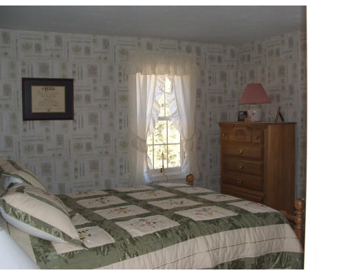 1119 Old Coldbrook Road Barre, MA 01005 - Photo 12 of 14