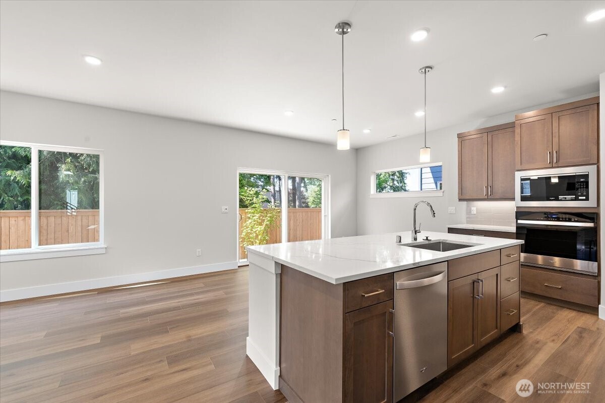 17921 Sunset Road Bothell, WA 98012 - Photo 13 of 36