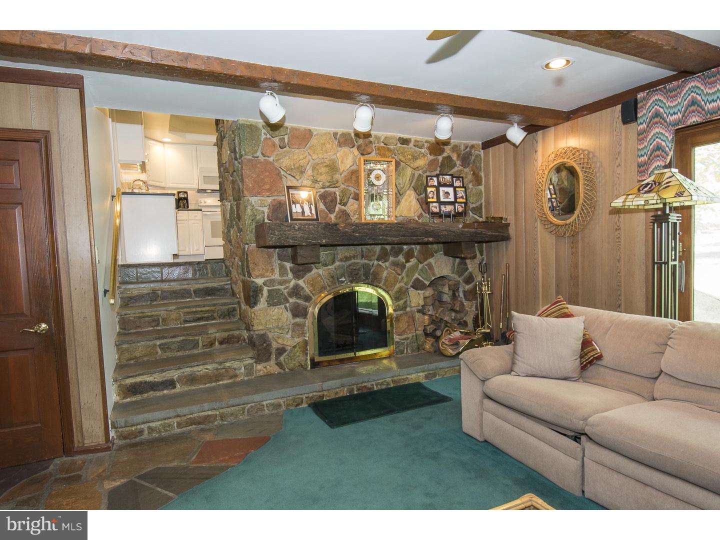 1405 Ponds Edge Road West Chester, PA 19382 - Photo 11 of 25 Gallery Image 11