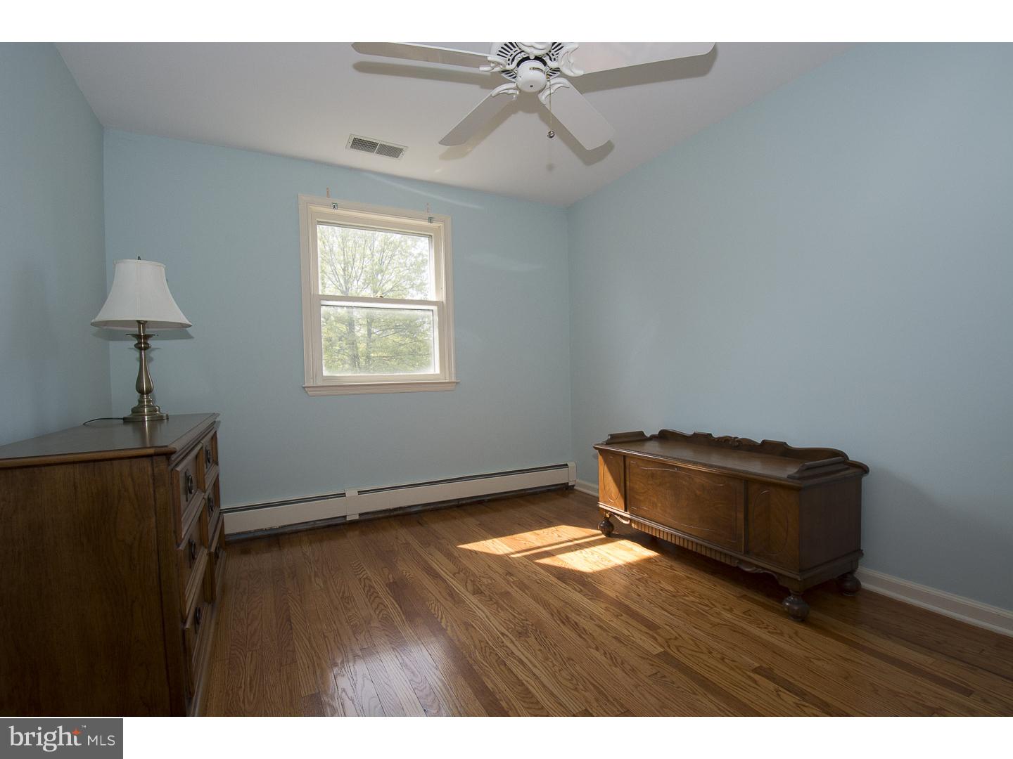 1405 Ponds Edge Road West Chester, PA 19382 - Photo 17 of 25 Gallery Image 17