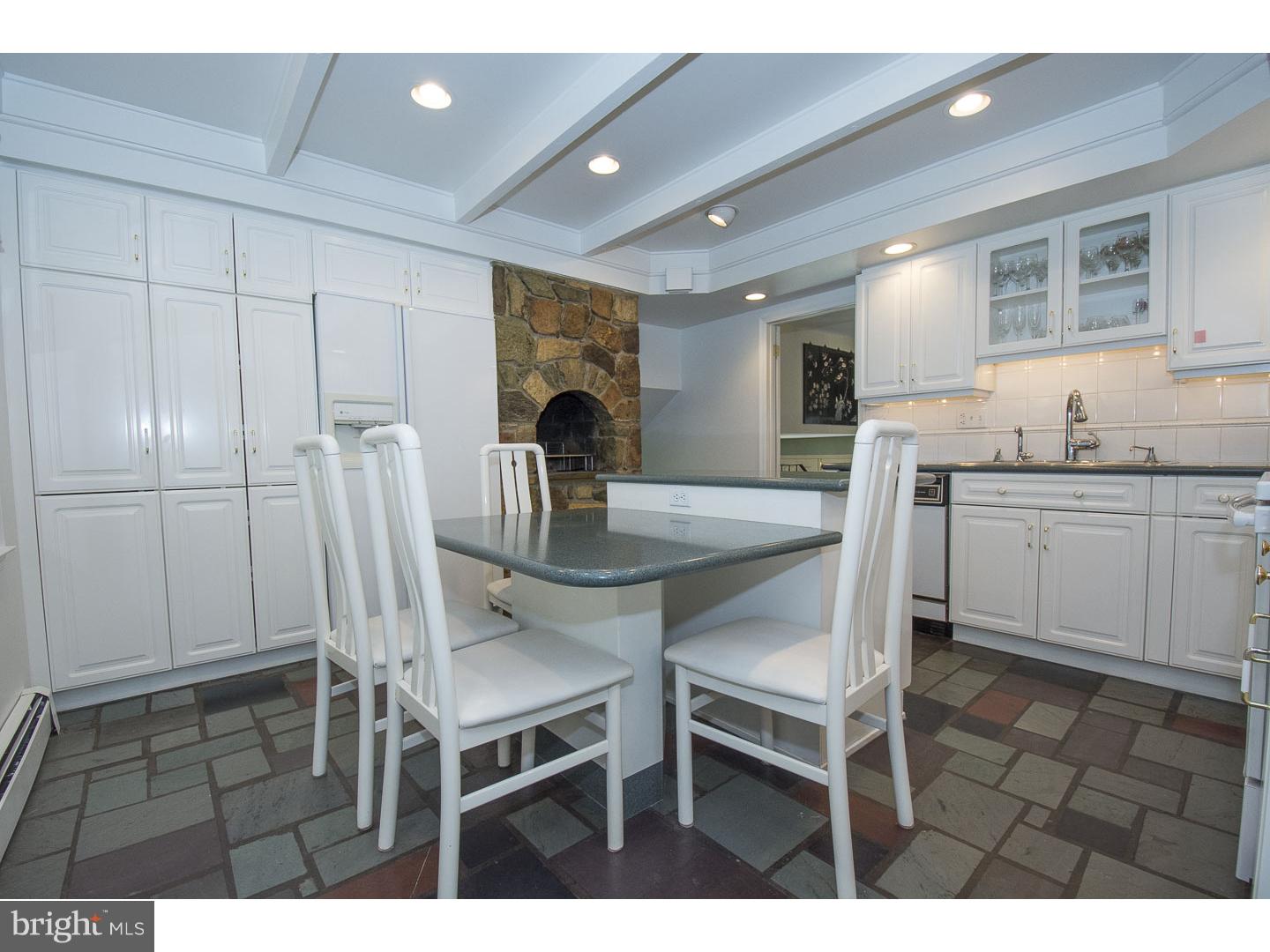 1405 Ponds Edge Road West Chester, PA 19382 - Photo 8 of 25 Gallery Image 8