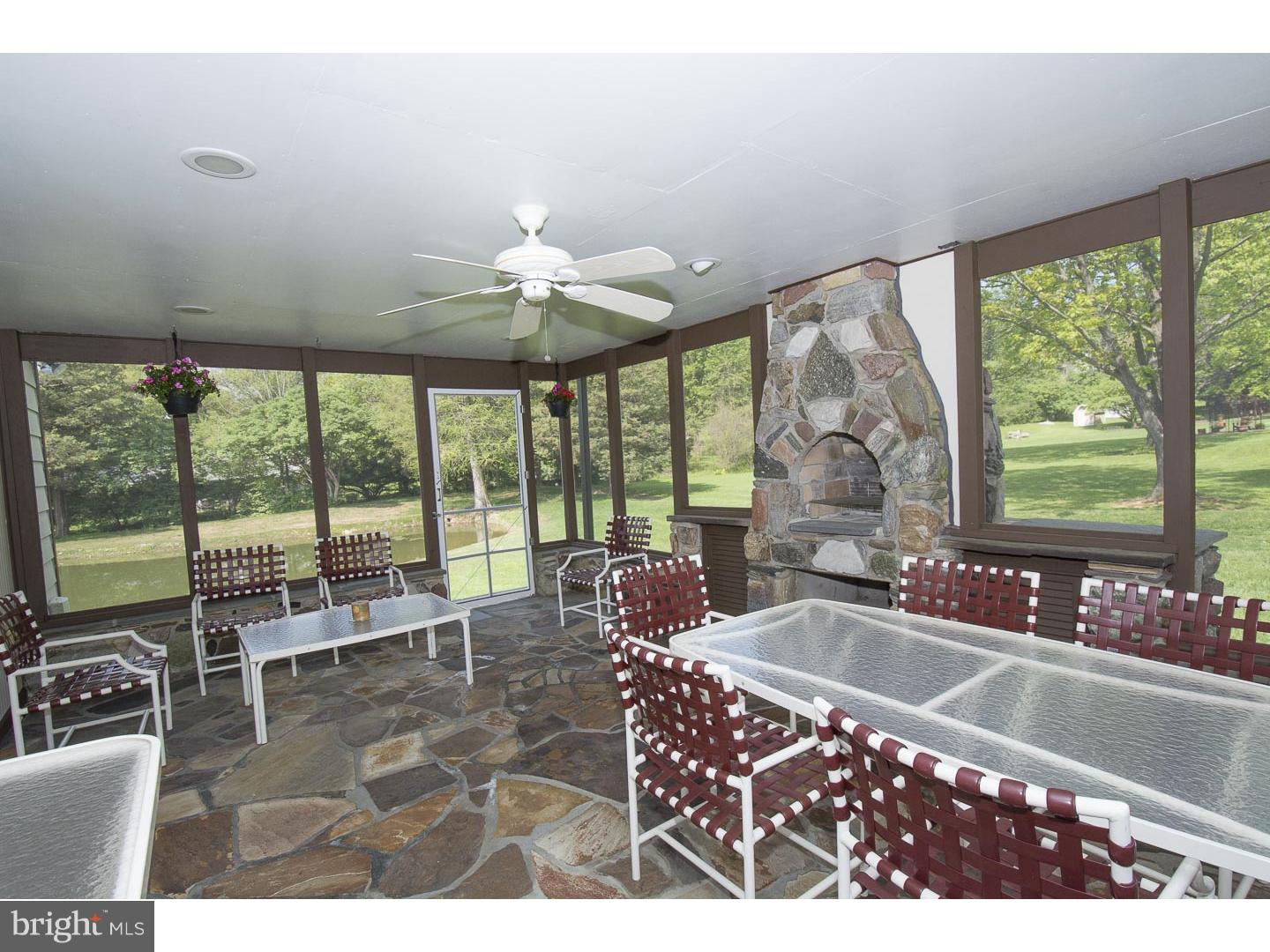 1405 Ponds Edge Road West Chester, PA 19382 - Photo 9 of 25 Gallery Image 9