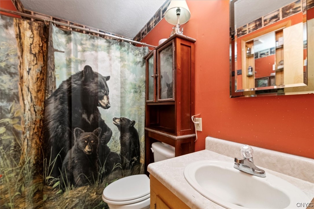 105 Riverside Drive Webb, NY 13420 - Photo 16 of 22 Full Bathroom 2