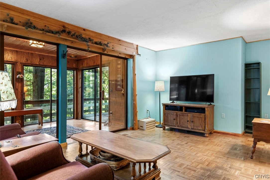 105 Riverside Drive Webb, NY 13420 - Photo 8 of 22 Living Room