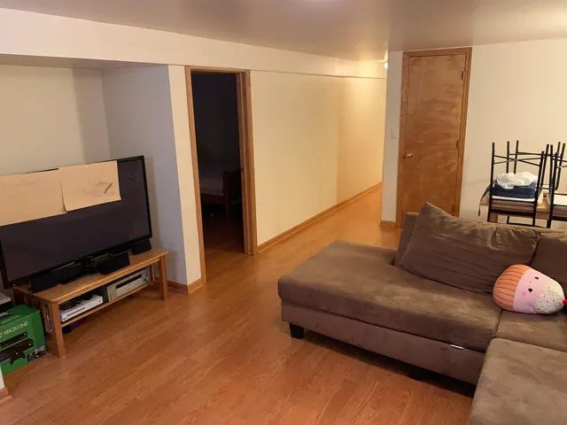 $1,750 | 5830 North Rockwell Street, Unit G, Chicago, IL 60659