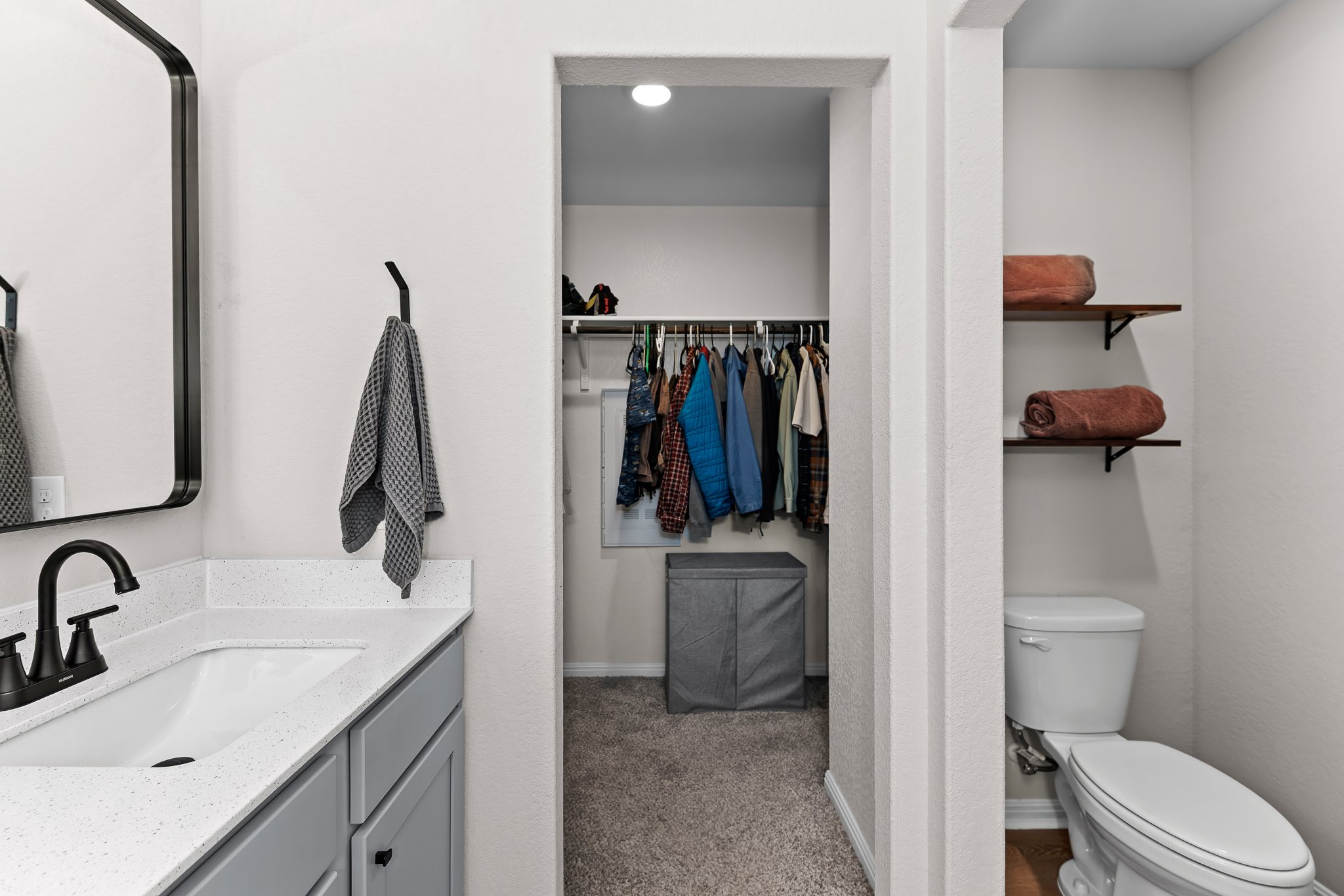 213 Mais Drive Georgetown, TX 78626 - Photo 29 of 39 a bathroom with a sink and toilet