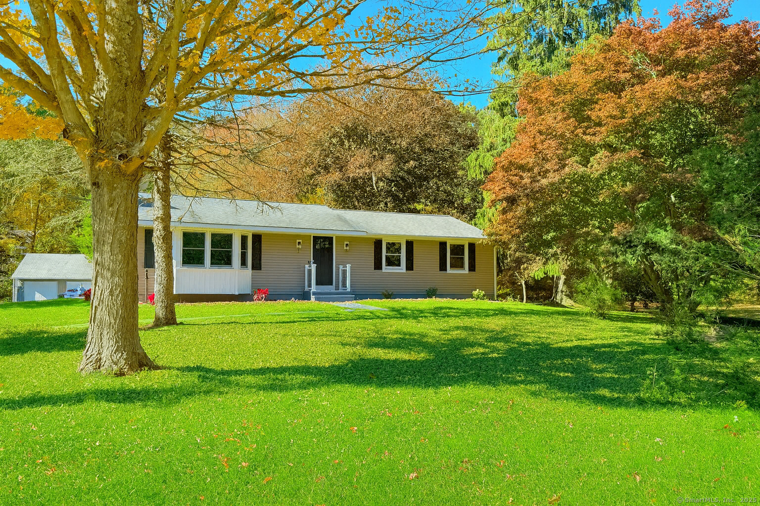11 Pond Circle Road Westbrook, CT 06498 - Photo 1 of 1 Gallery Image 1